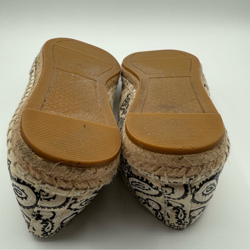 Tory Burch Black and Cream Espadrilles - Picture 6 of 16
